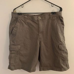 Columbia Cargo Shorts 2 Pair 34 Brown and Khaki